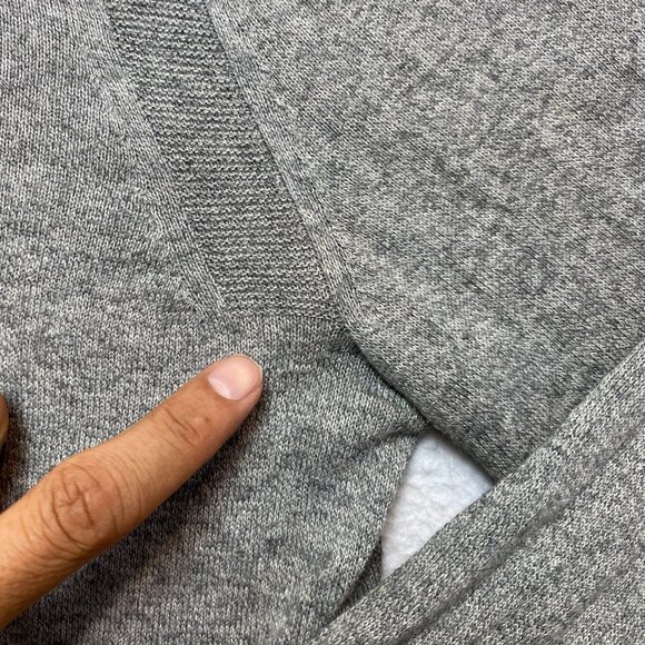 Banana Republic Sweater Mens L Gray Long Sleeve Heather Cotton Cashmere Blend - Picture 3 of 13